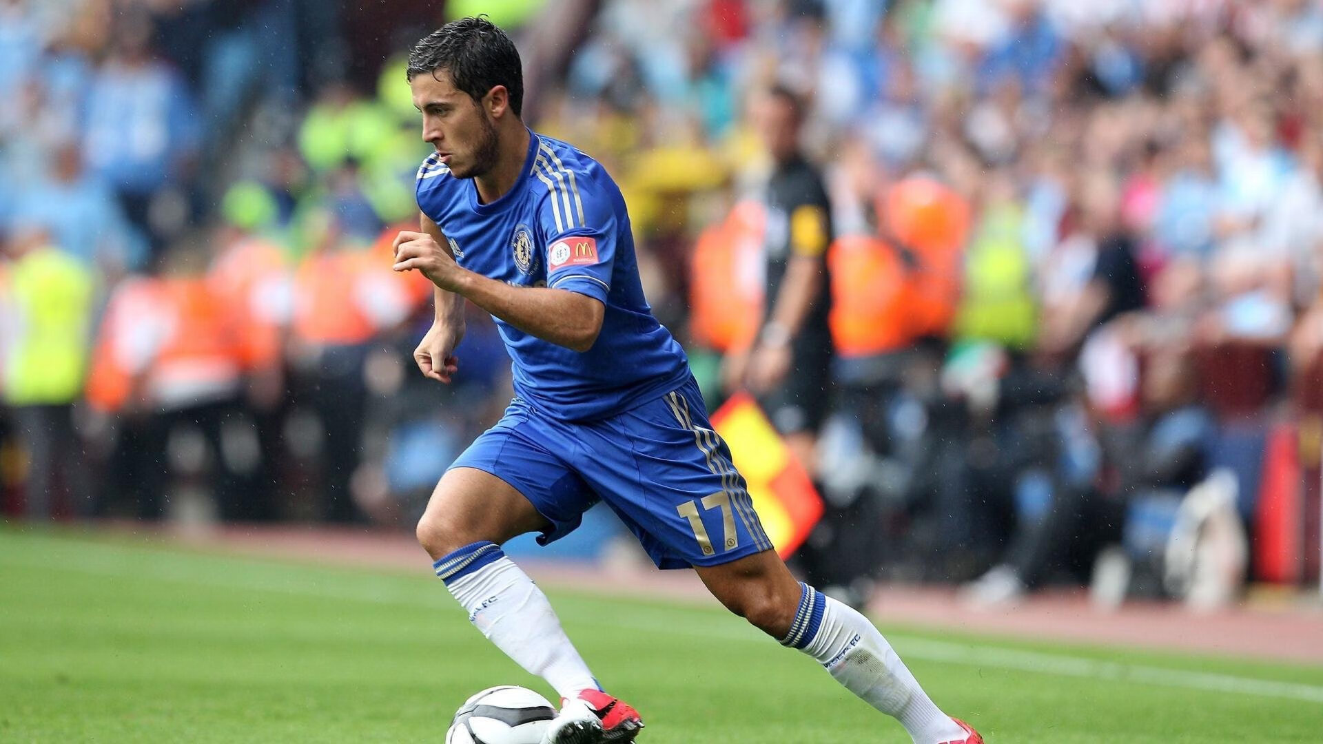 kaiyun.com-《FIFA》系列电竞战队规模扩大，开启职业化新阶段，fifa电竞联赛